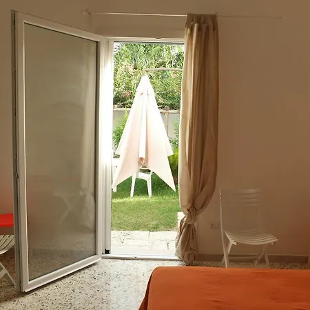 La Casa Di Enzo Torre Colimena