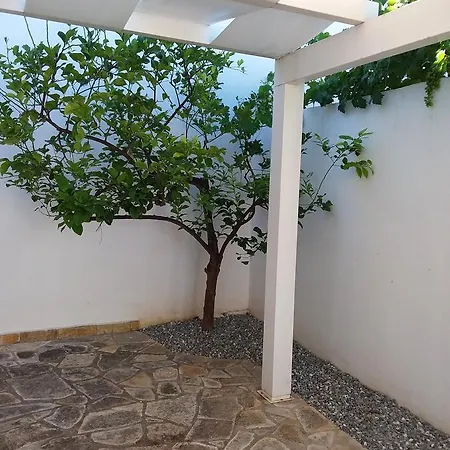 La Casa Di Enzo Torre Colimena